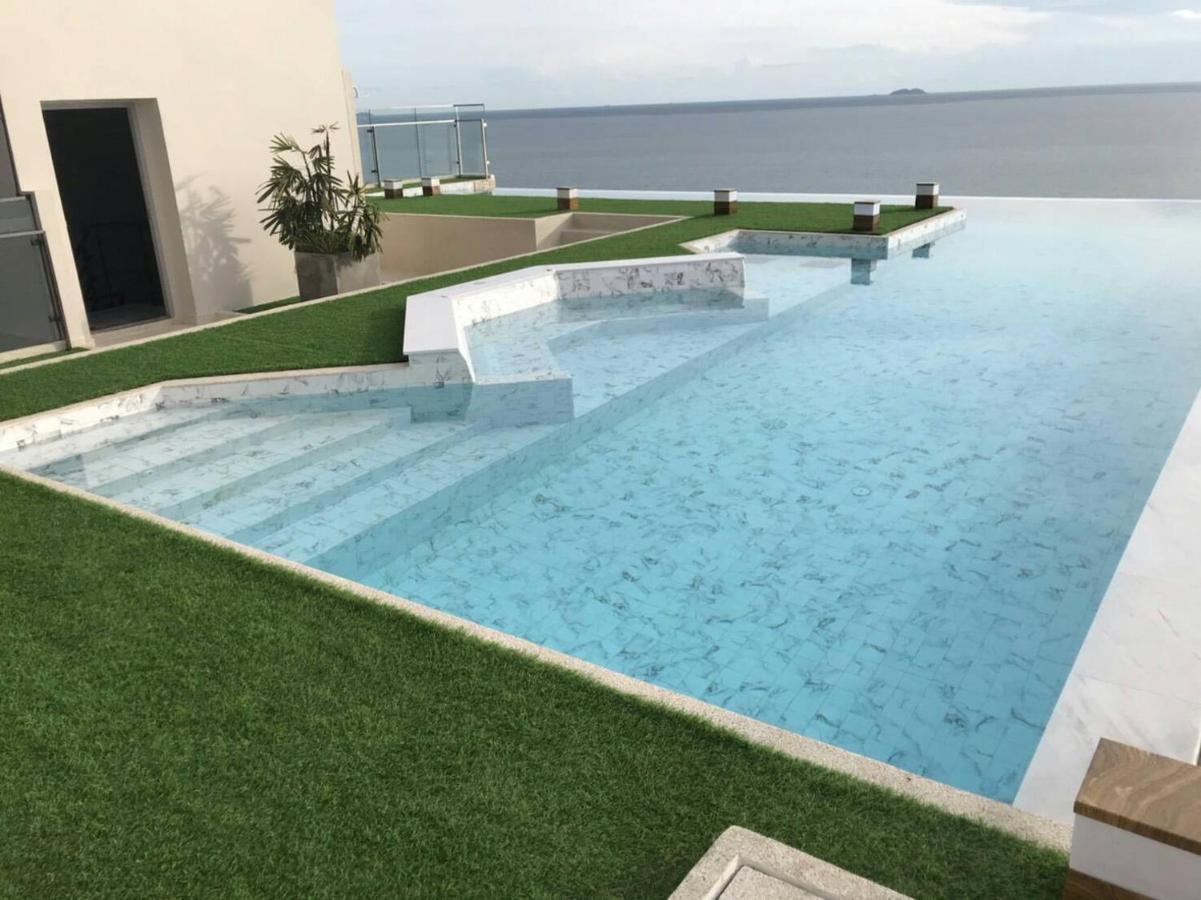 The Andromeda Condominium Seaview Патая Екстериор снимка